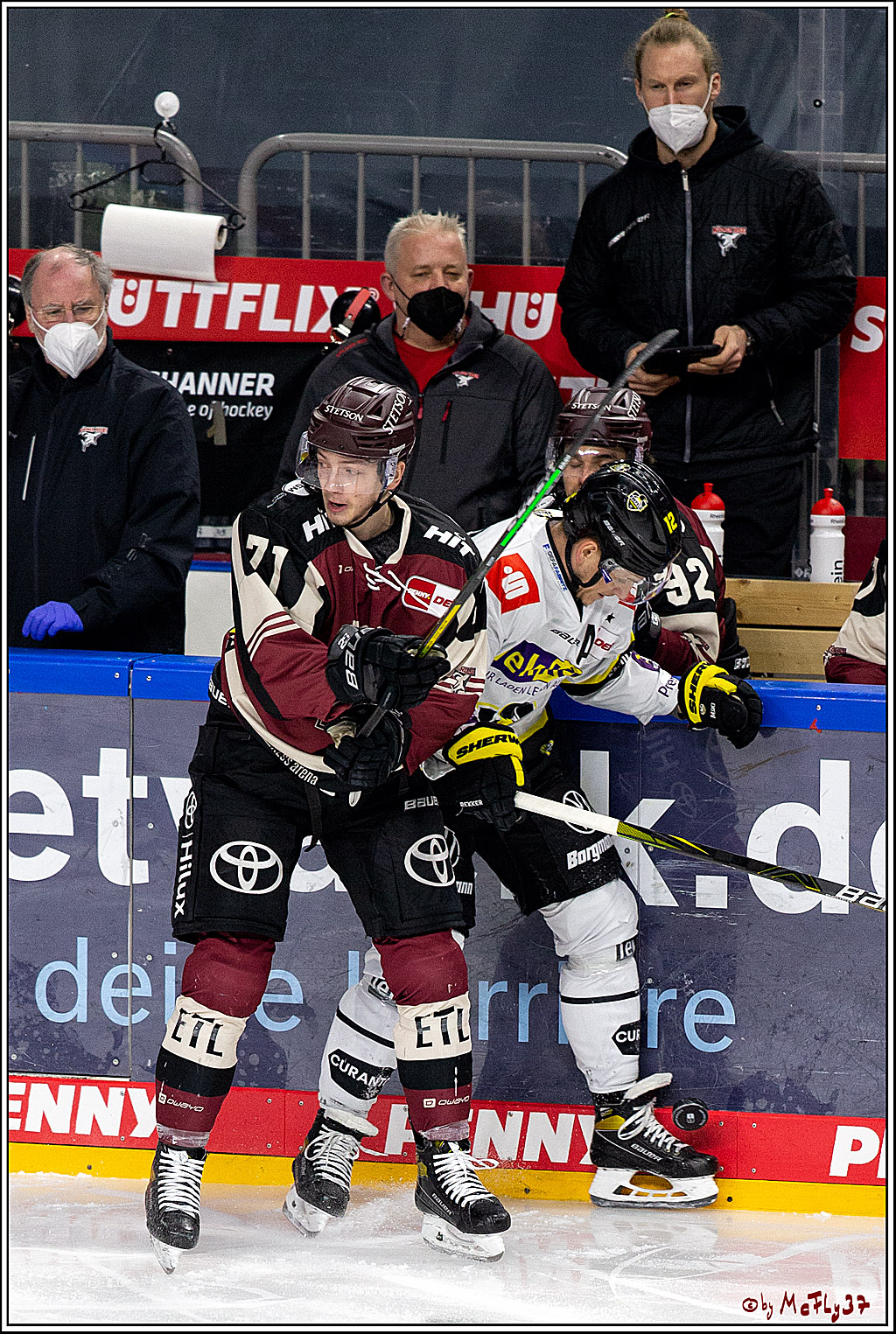PENNY DEL;  Koelner Haie - Krefeld Pinguine; Koeln, 28.02.2021